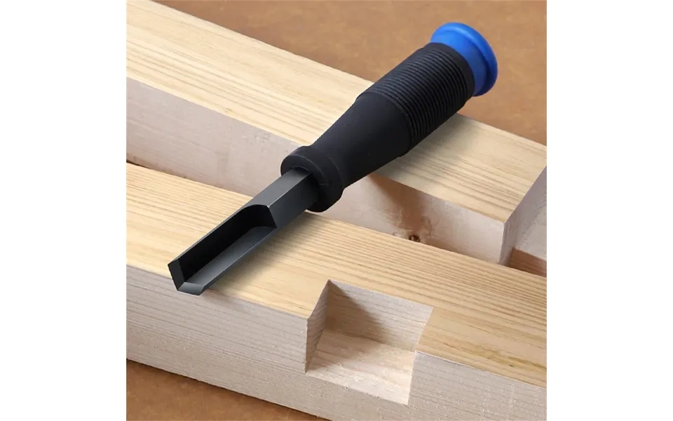 90 Right Angle Chisel Tool With Sturdy Plastic Handle High Carbon Steel Body For Efficient Grooving Work