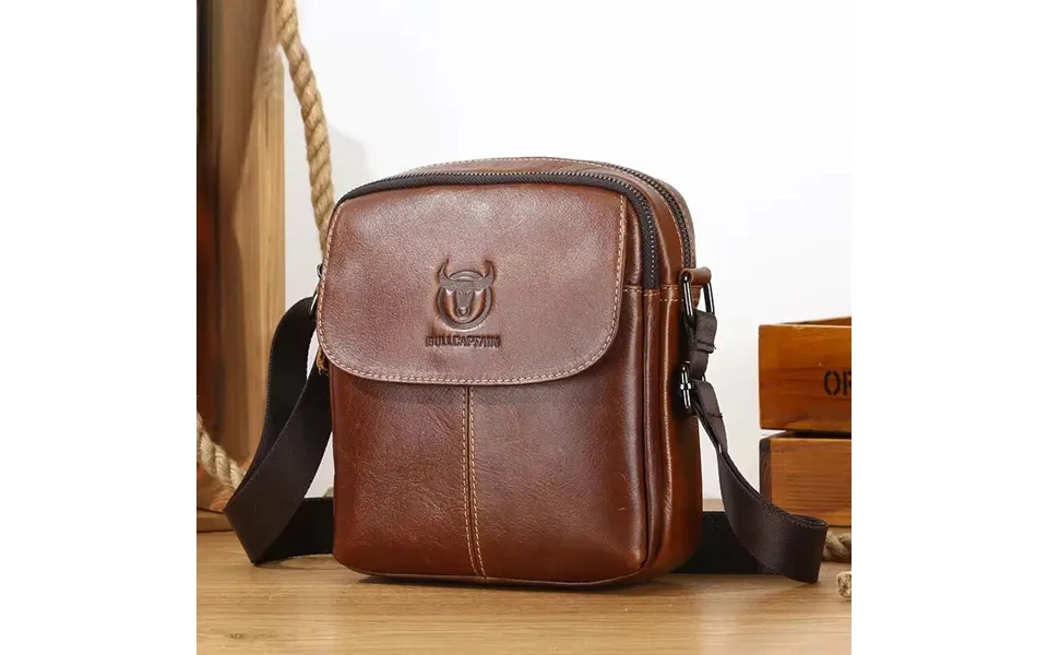 Bullcaptain Men's Genuine Leather Crossbody Bag Business Casual Shoulder Bag Small Fashion Messenger Handbag Stylish Des