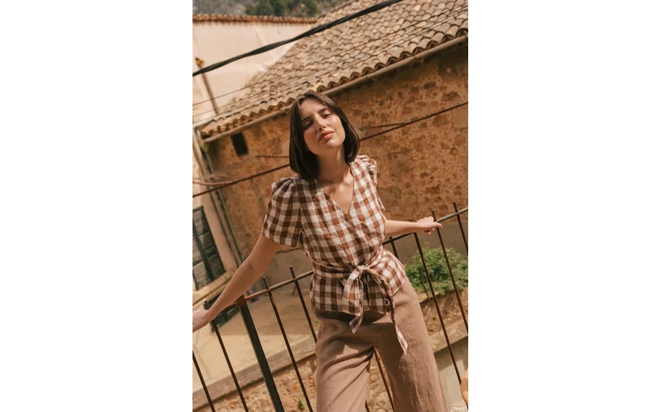Elisa Linen Wrap Top In Mocha Gingham Size Xl
