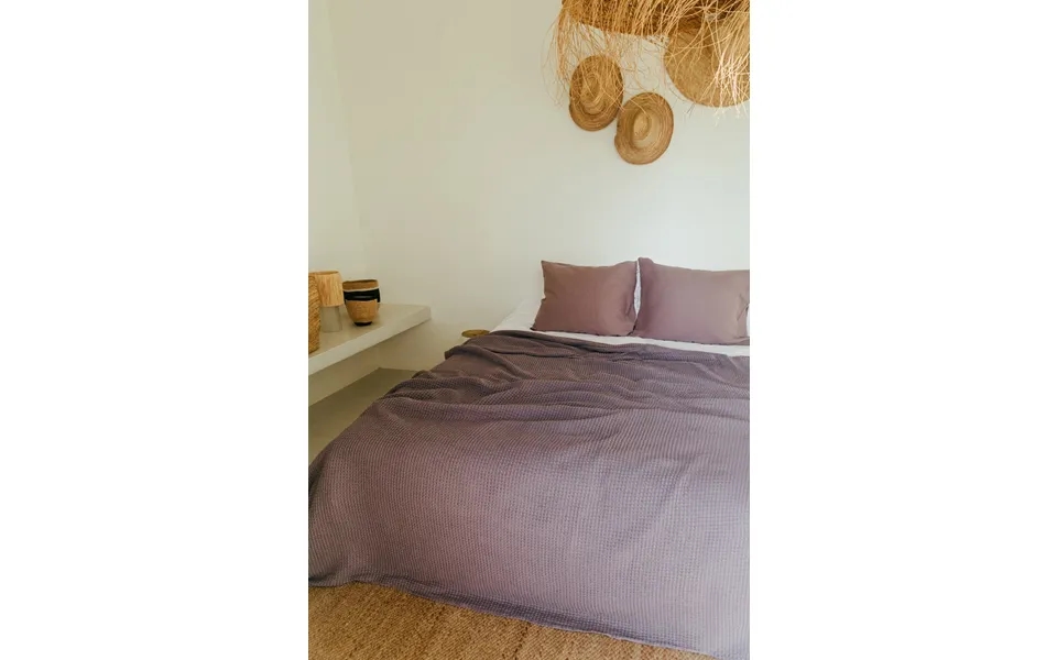 Linen Waffle Bed Throw In Dusty Lavender Size 53x81 135x205cm