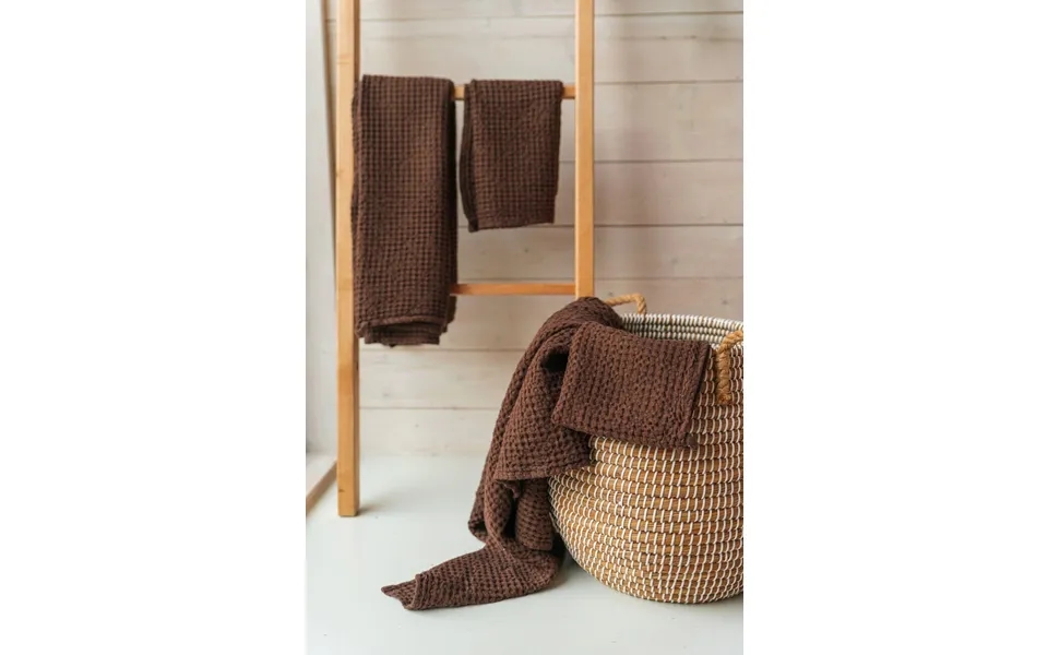 Linen Waffle Towel Set In Mocha Brown 3 Pcs