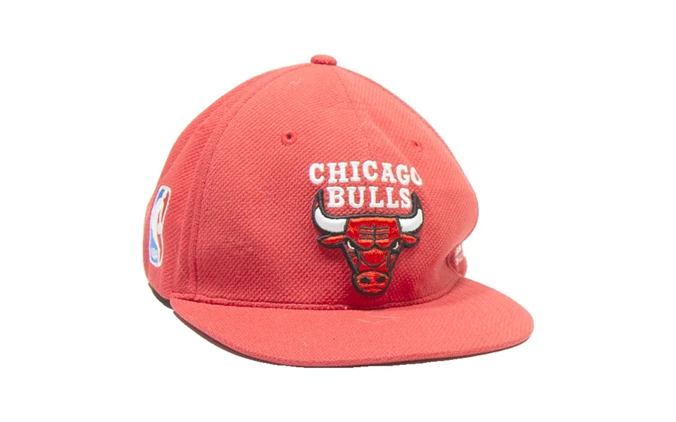 Nba Chicago Bulls Mens Snapback Cap Red M