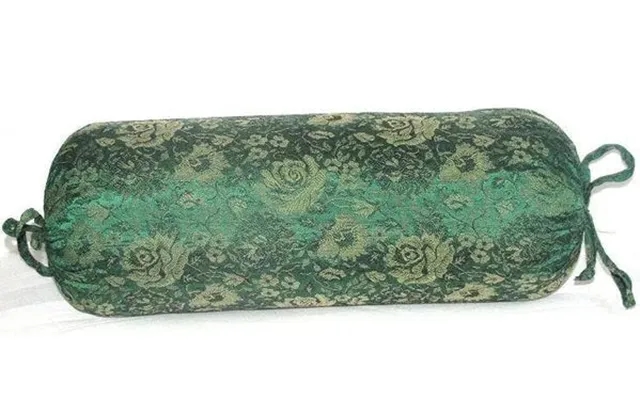 Silk Neck Pillow To Relax Color Green product image