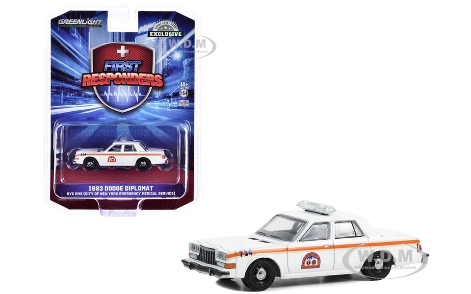 1983 Dodge Diplomat Nyc Ems City Of New York Emergency Medical Service White With Orange Stripes First Responders - Hobb