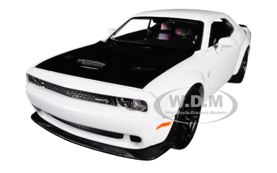 2018 Dodge Challenger Srt Hellcat Widebody White With Black Hood 1 24 Diecast Model Car By Motormax
