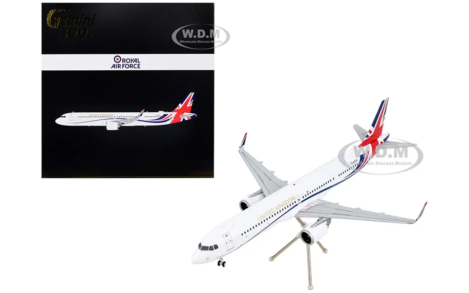 Airbus A321neo Commercial Aircraft British Royal Air Force White With United Kingdom Flag Graphics Gemini 200 Series 1 2