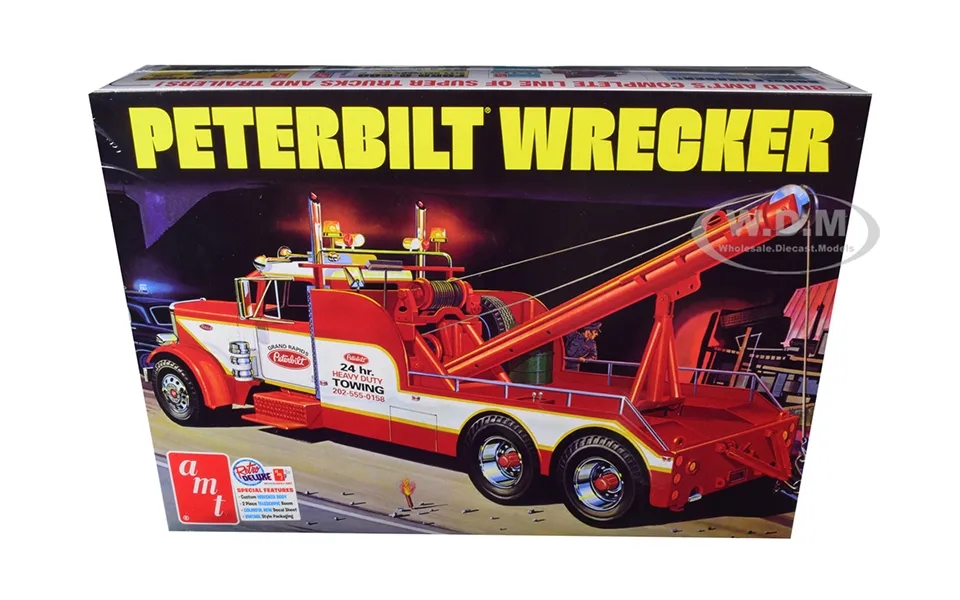Skill 3 Model Kit Peterbilt Wrecker Tow Truck 1 25 Scale Model By Amt