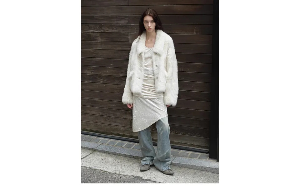 Dream Walk Long Lapel Tuscan Wool Sheepskin Short Fur Coat For Women