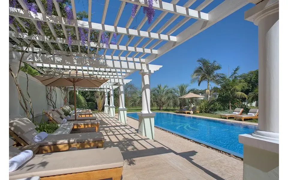 Luxury Kenya & Livingstone