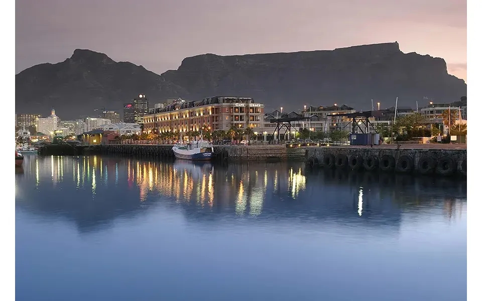 Ultra Lux Cape Town - Kruger & Vic Falls