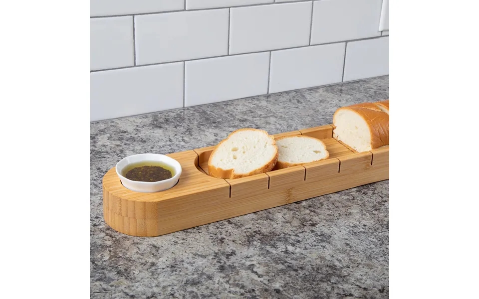 Bamboo Bread Cutting Board With Dip Cup
