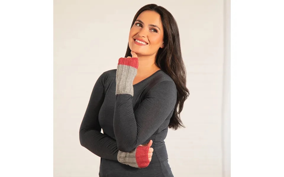 Braided Two-toned Baby Alpaca Fingerless Mittens - Red