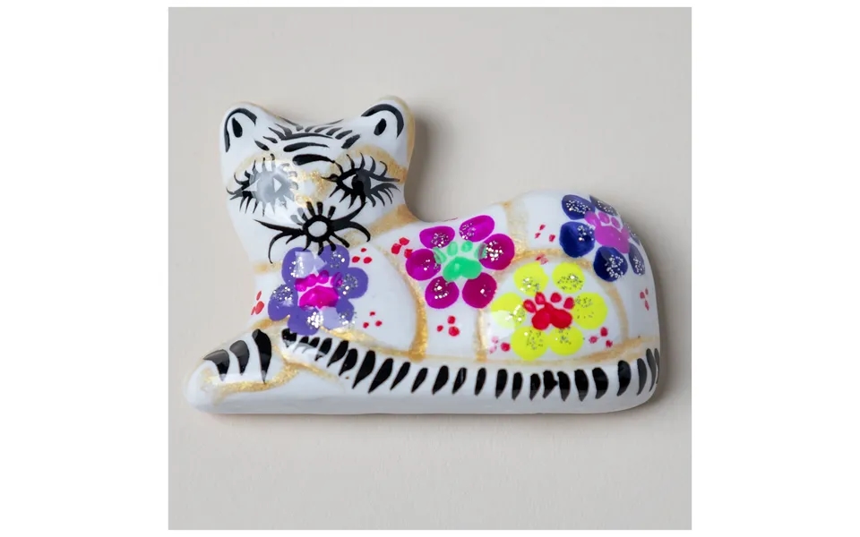 Hand-painted Ceramic Cat Magnet - White