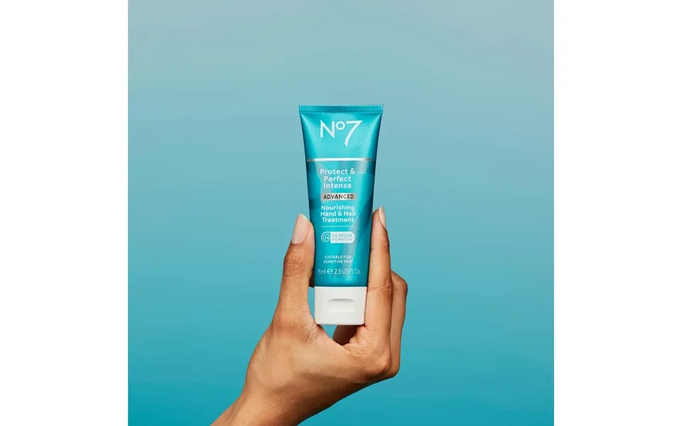 Protect & Perfect Intense Advanced Nourishing Hand & Nail Treatment
