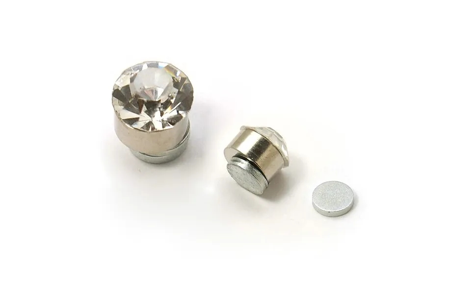Stainless Steel Magnetic Ear Studs With Rhinestone