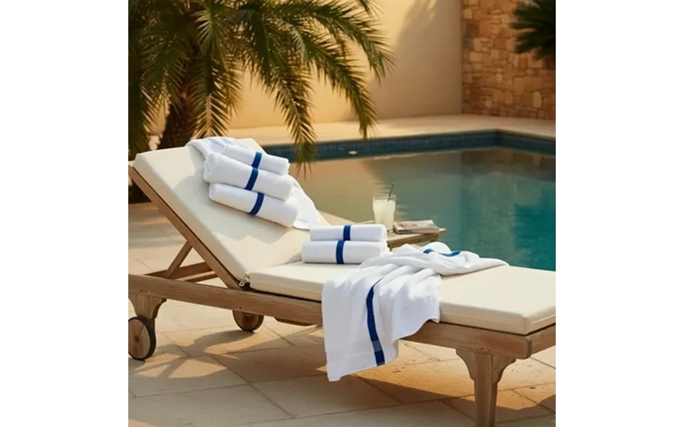 Center Stripe Towels 12 Pk