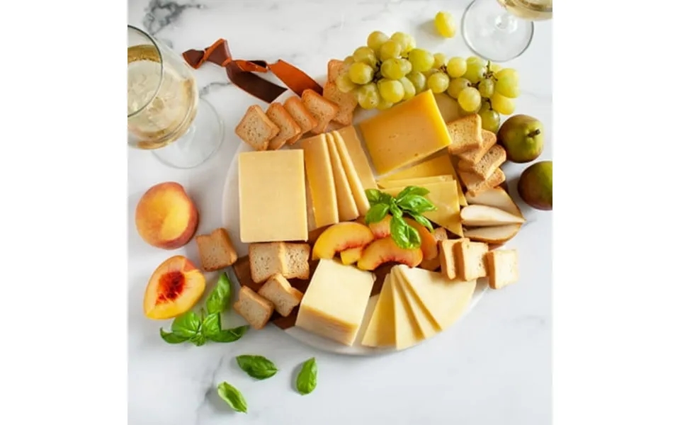 Chardonnay Cheese Assortment In Gift Box 25.2 Ounce