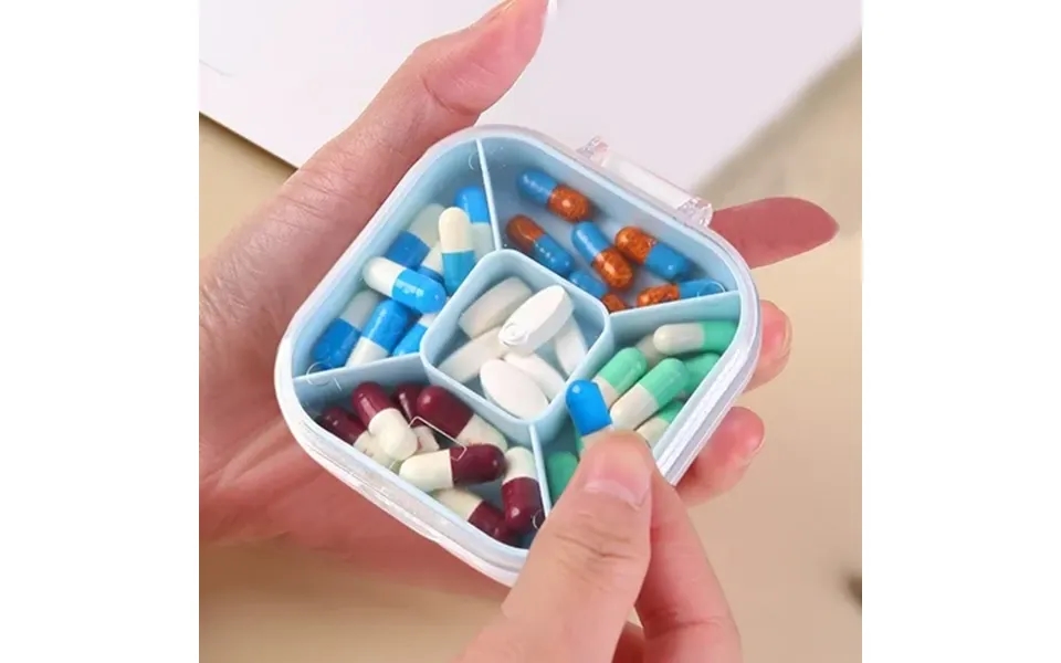Dadiaei Travel Pill Organizer - 5 Compartment Portable Pill Box For Vitamins Medicine & Supplements Cute Daily Pill Cont