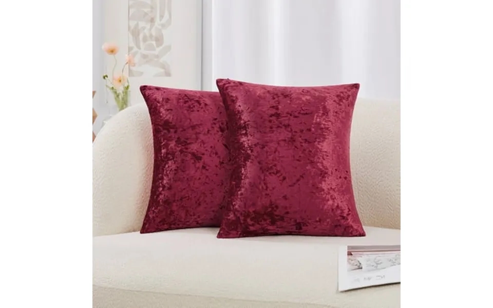 Deconovo Pack Of 2 Crushed Velvet Pillow Covers Decorative Throw Pillow Covers Square Pillow Case For Couch 16 X 16 Wine