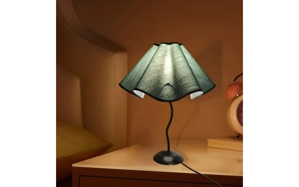 Ehjre Petal Table Lamp Shade Bedside Light Shade Practical Stylish Decorative Novelty Lighting Fixtures Cover For Weddin