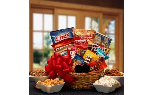 Gift Basket 820472 Snack Lovers Gift Basket product image