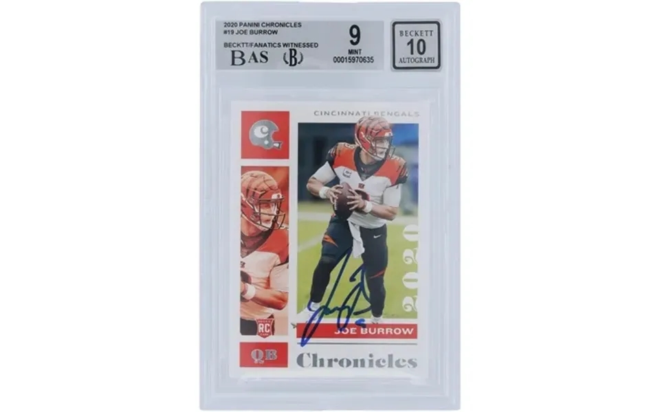 Joe Burrow Cincinnati Bengals Autographed 2020 Panini Chronicles 19 Beckett Fanatics Witnessed Authenticated 9 10 Rookie