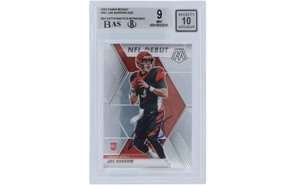 Joe Burrow Cincinnati Bengals Autographed 2020 Panini Mosaic 261 Beckett Fanatics Witnessed Authenticated 9 10 Rookie Ca