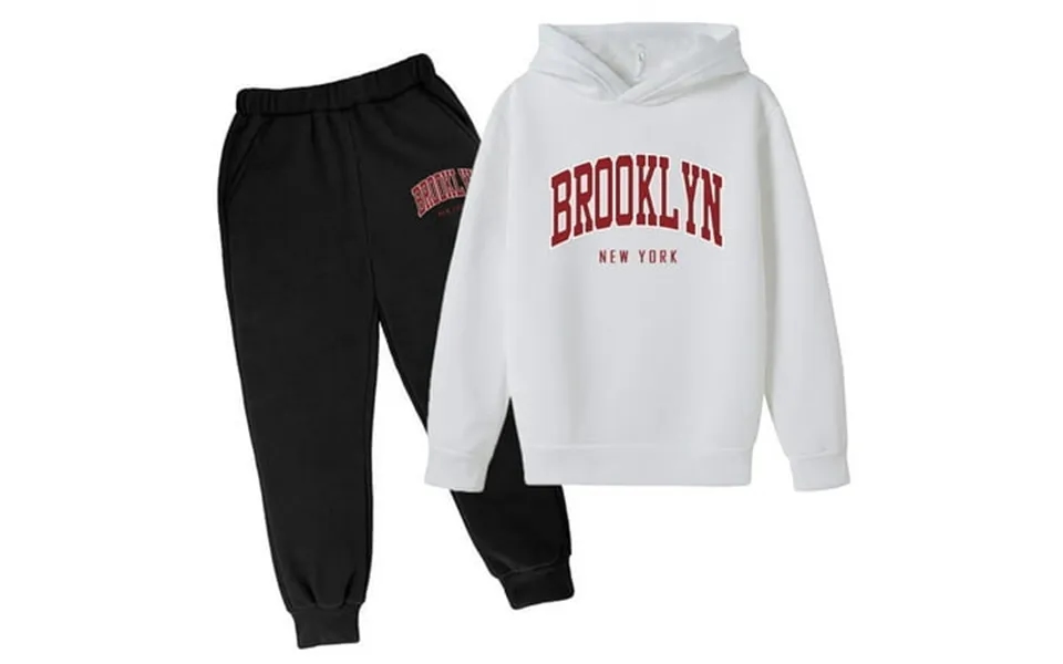 Lojoutye 2025 Autumn And Winter Children S Baby Boy Set Hoodie Pullover Set Popular Designer Kids Clothes Printed Hoodie