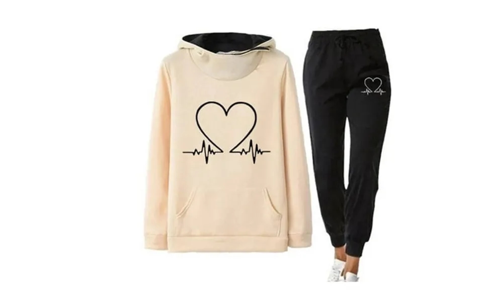 Mens-and-womens-printed-sweater-suit