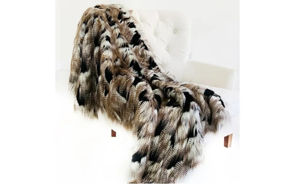 Plutus Fanciful Boho Plush Handmade Luxury Faux Fur Throw Throw 36w X 60l- Red White Blue