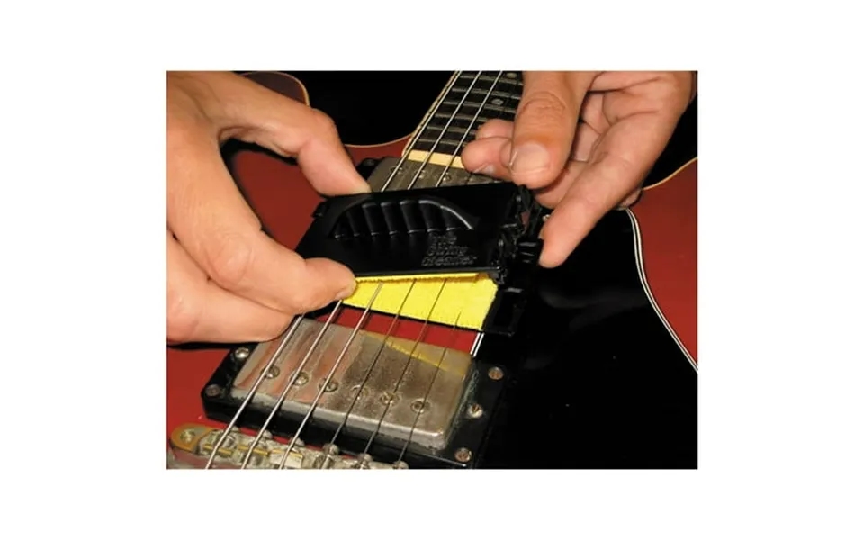 Tonegear The String Cleaner Cleaning Tool