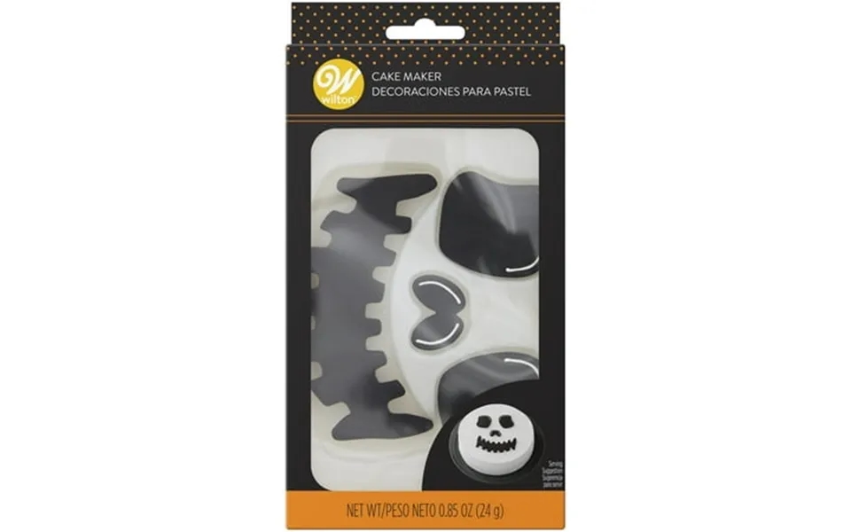 Wilton Halloween Skull Cake Maker 0.85 Oz.