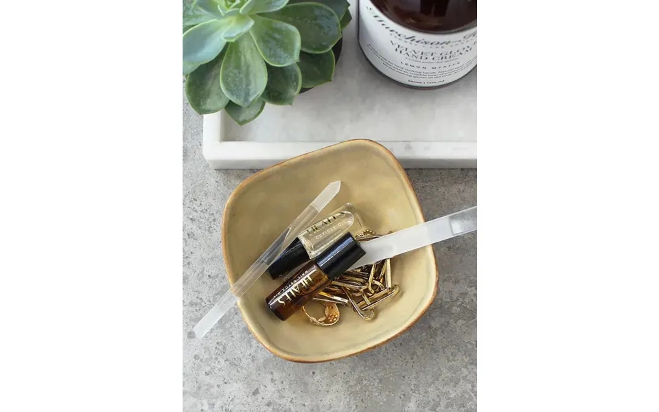 Heales Apothecary Nail Detox Kit