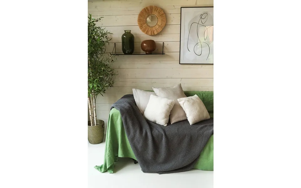 Linen Waffle Bed Throw In Charcoal Size 53x81 135x205cm