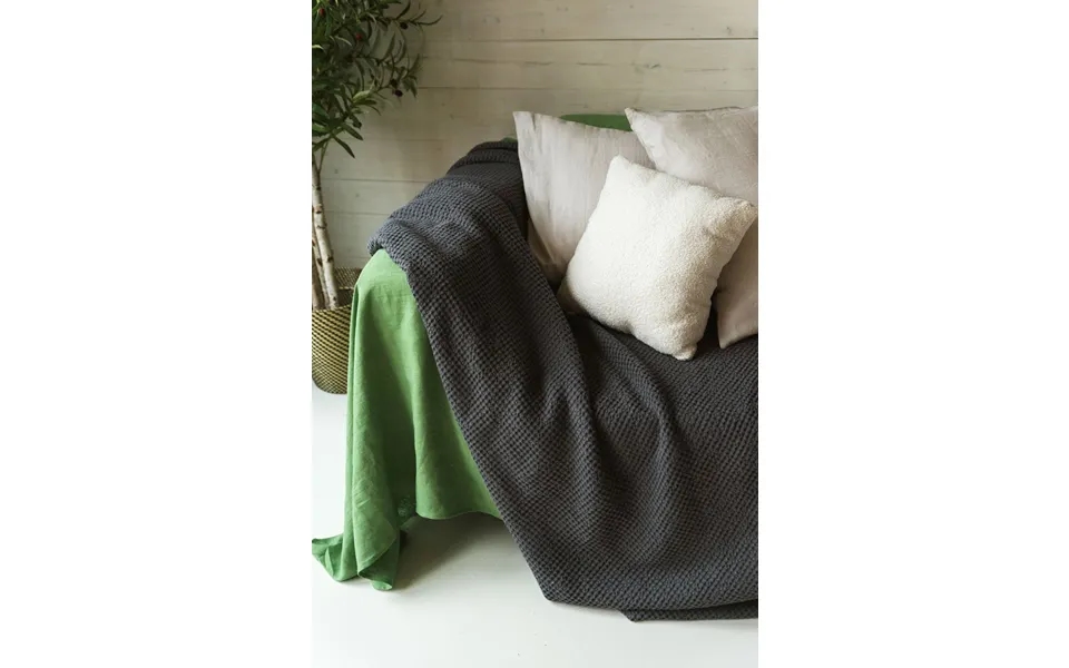 Linen Waffle Blanket In Charcoal Size King 260x220