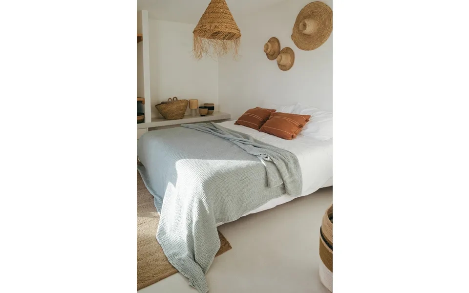 Linen Waffle Blanket In Sage Green Size King 260x220