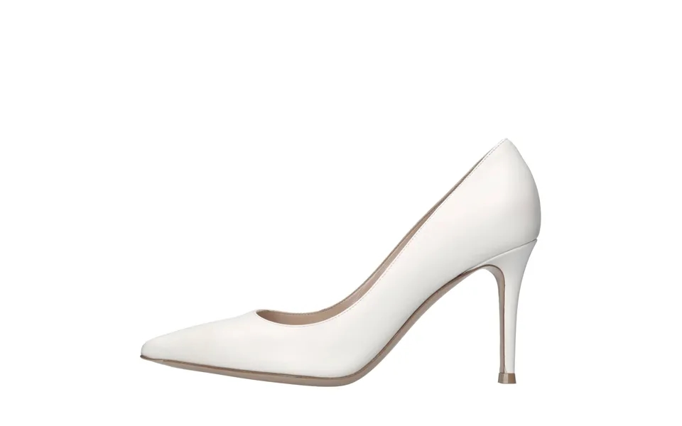 Gianvito Rossi With Heel Cream