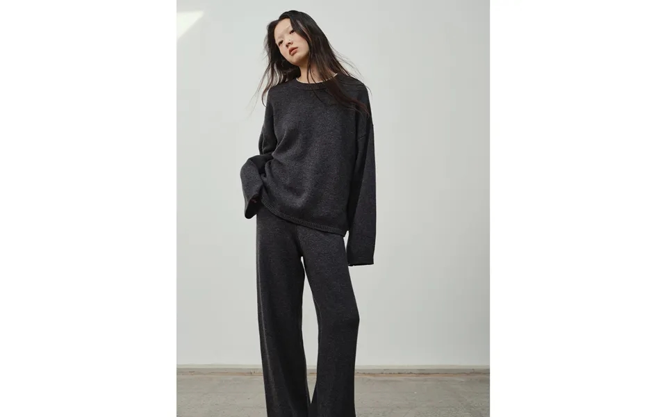 Wilderness Chasing Truth Minimalist Loose Wool Knit Pants - L Black Clip Flower-top