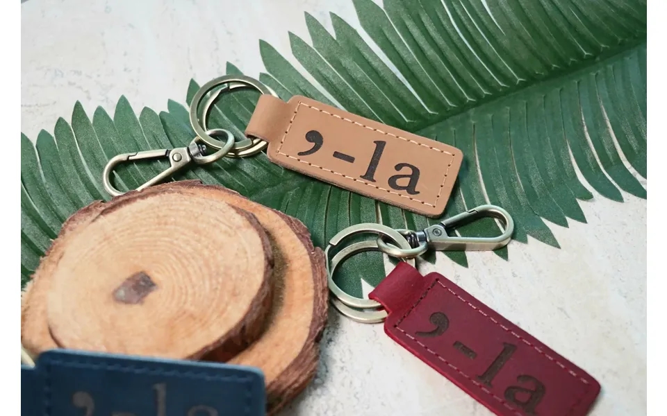 Kamala Harris Keyring - Comma La