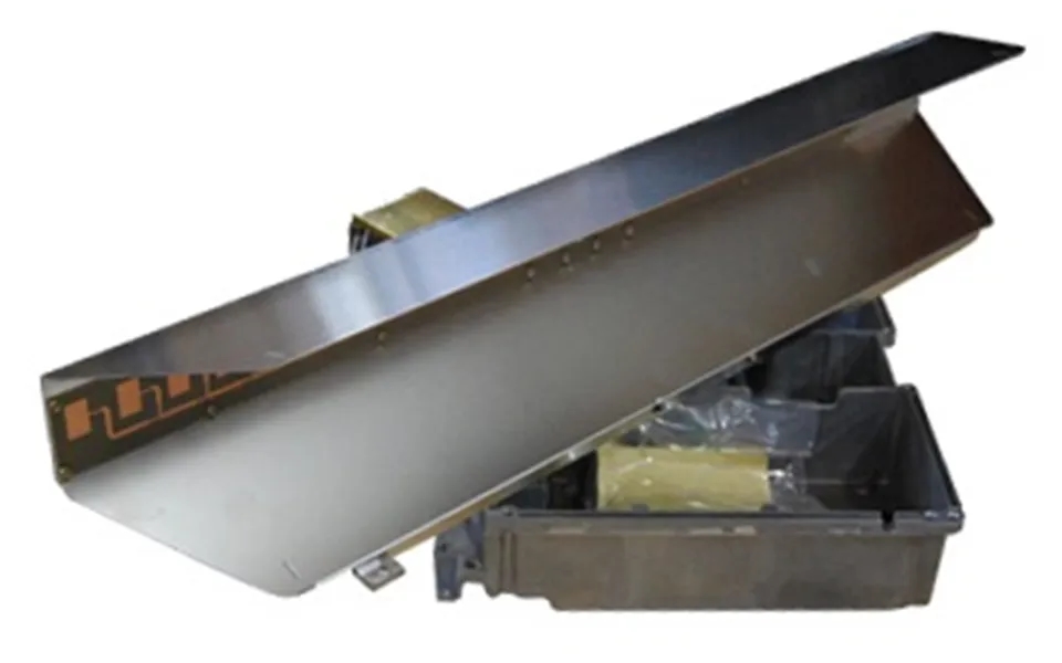 Furuno 008-476-610 Fur-assy Ant Radiator Rsb0071-058 Assy Ant Radiator Rsb0071-058