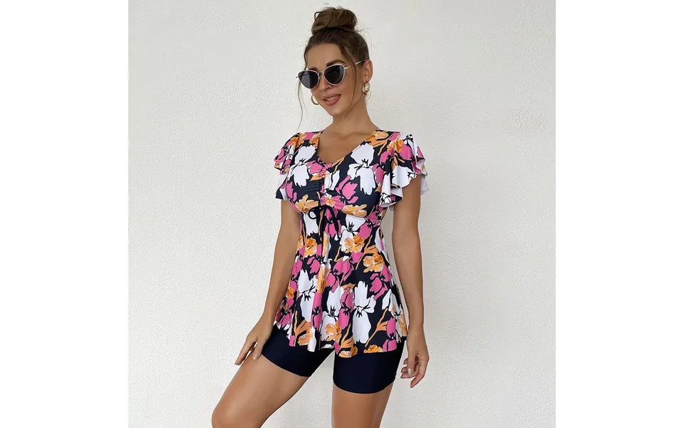 2023 New Swimwear Women's Sexy Split Conservative Flat Angle Swimwear