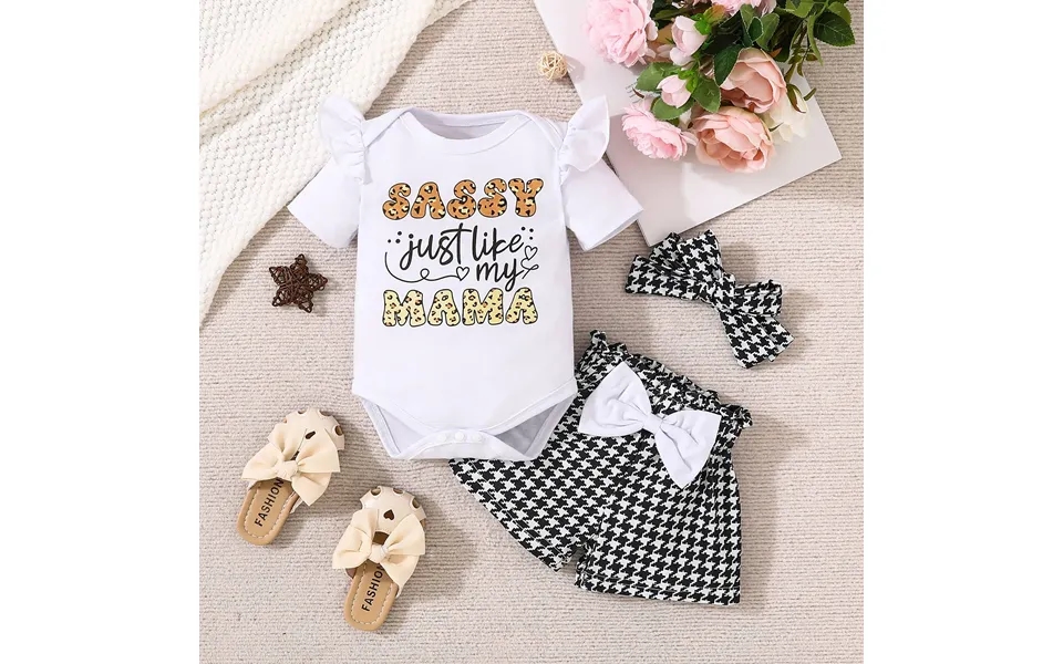 3pcs Set Babies' Clothes Baby Summer Short-sleeved Shorts Suit Baby Girl Giraffe Alphabet Triangle Romper Bow Zebra Prin