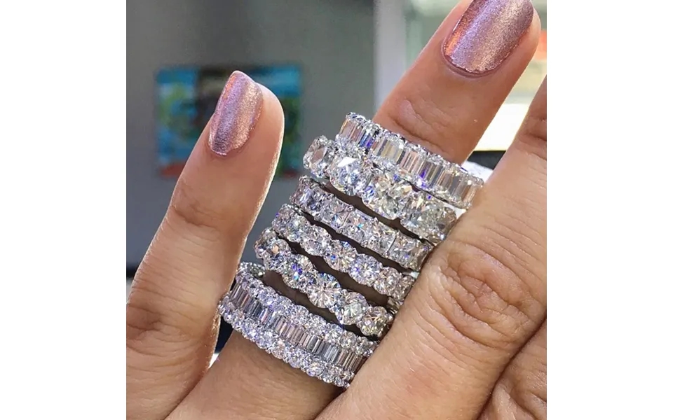 Luxury Zircon Full Diamond Plain Ring Female Minority Advanced Design Sense R4577