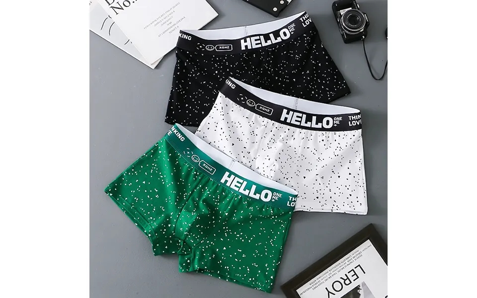 New2024 High-end Men's Underwear Flat Pan Trendy Personalized Cotton Breathable Student Spor Four Corner