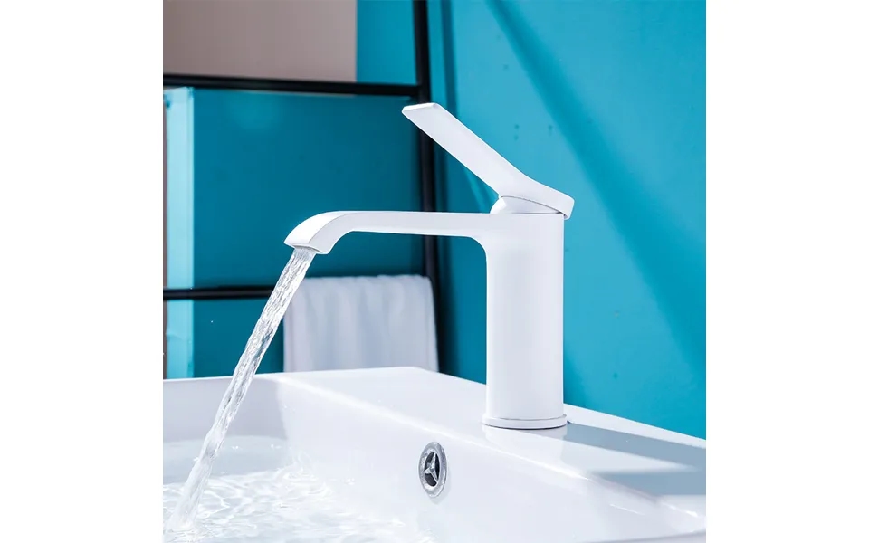 Premium Solid Brass Bathroom Sink Faucet With Ceramic Disc Cartridge - Modern Single Lever Mixer Tap For Basin