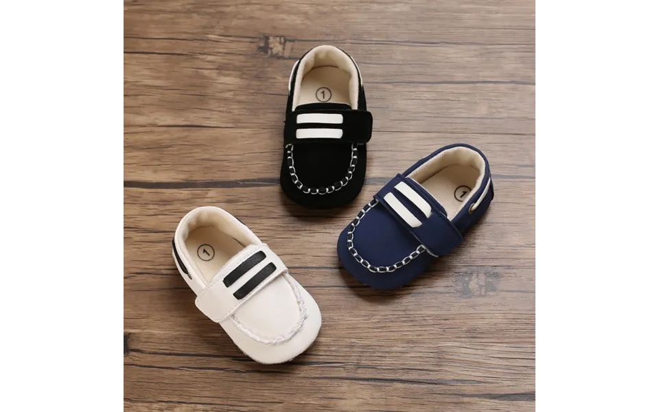Spring And Autumn Baby Toddler Shoes Soft Soles Breathable Baby Shoes Fashion All Match Small Leather Shoes