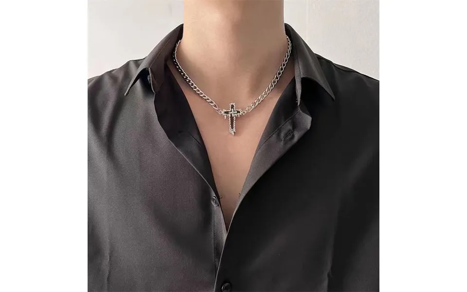 Titanium Steel Cuba Thick Chain Cross Cold Style Men's Necklace Niche High-end Women's Hip-hop Collarbone Sweater Chain