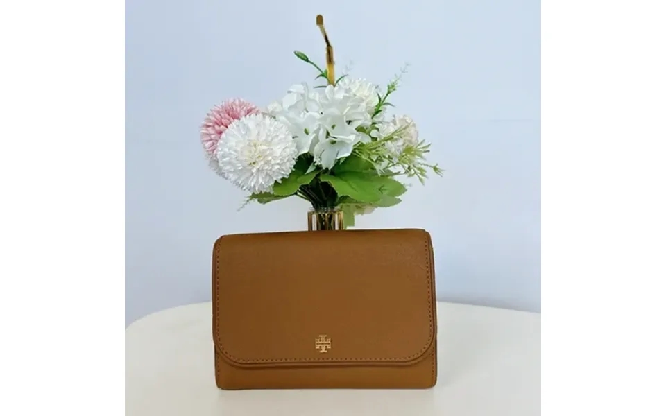 Tory Burch Women S Emerson Small Wallet On A Chain Crossbody Bag Moose